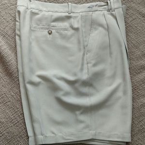 Greg Norman Size 38 Tan Golf Shorts